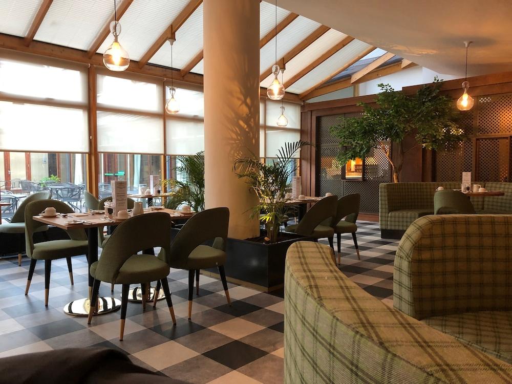 Tullamore Court Hotel Zewnętrze zdjęcie